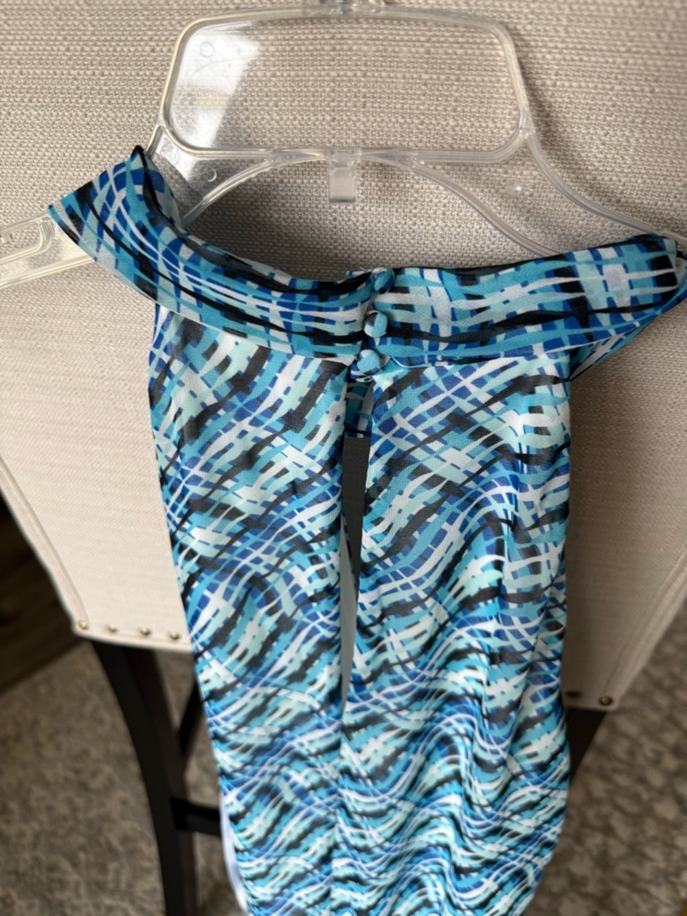 NWT Calvin Klein Halter Maxi Dress Blue Abstract Print Chiffon Ruched Size 14 - Picture 9 of 10